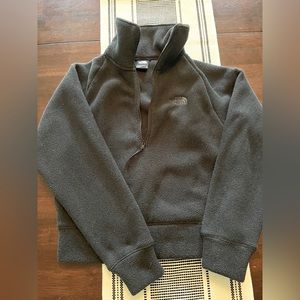 Black The North Face pullover